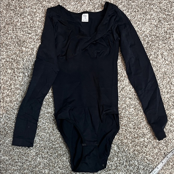 unbranded Other - Classic‎ Black Long Sleeve Kids Bodysuit